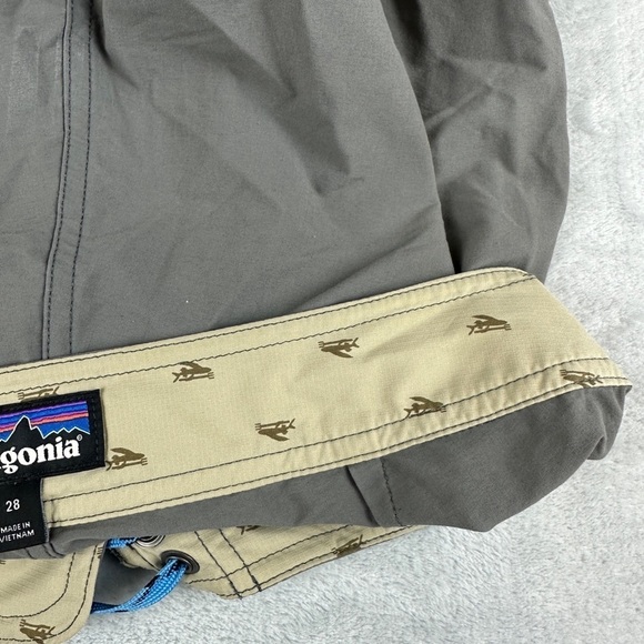 Patagonia Grey Board Shorts Men's Size 28  US - Picture 6 of 12